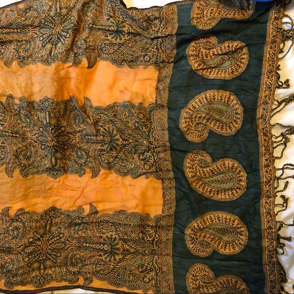 Pashmina scarf - Picture 2 of 2